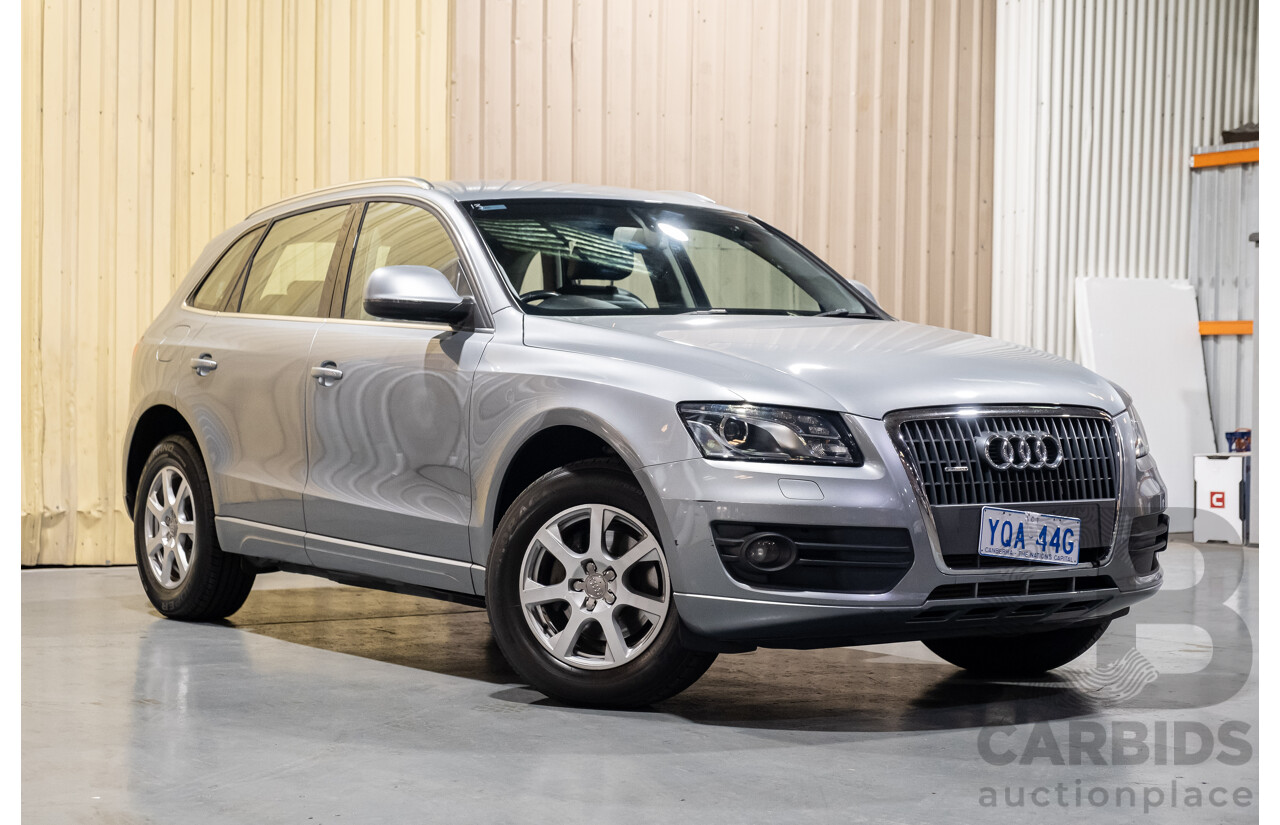 1/2010 Audi Q5 2.0 TDI Quattro 8R MY10 4d Wagon Grey Turbo Diesel 2.0L