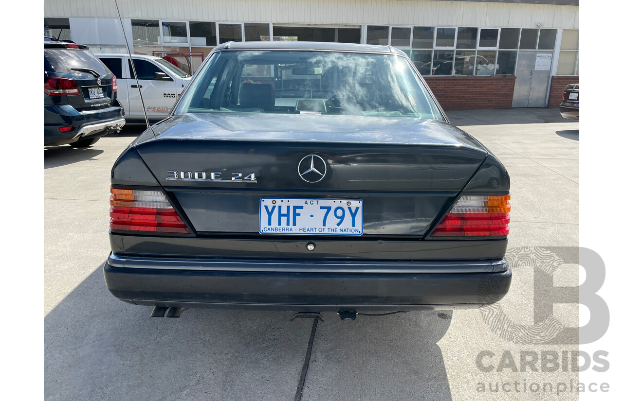 7/1992 Mercedes-Benz 300E W124 4d Sedan Grey 3.0L