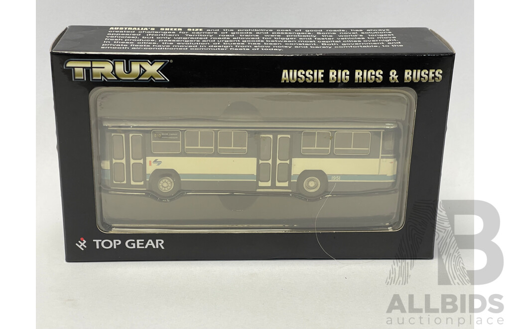 TRUX Aussie Buses 1978 Mercedes-Benz O305 MKII - 1/76 Scale