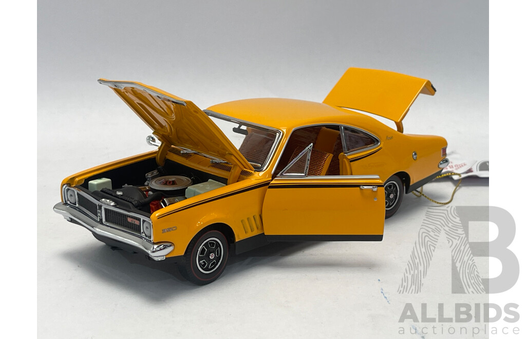 Trax 1970 Holden HG Monaro GTS350 - 1/24 Scale