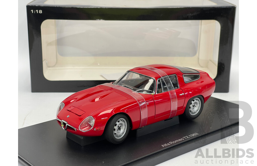 Auto Art Millennium 1963 Alfa Romeo TZ  - 1/18 Scale