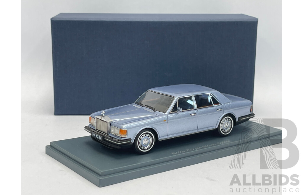 Neo Models Rolls Royce Silver Spirit  - 1/43 Scale