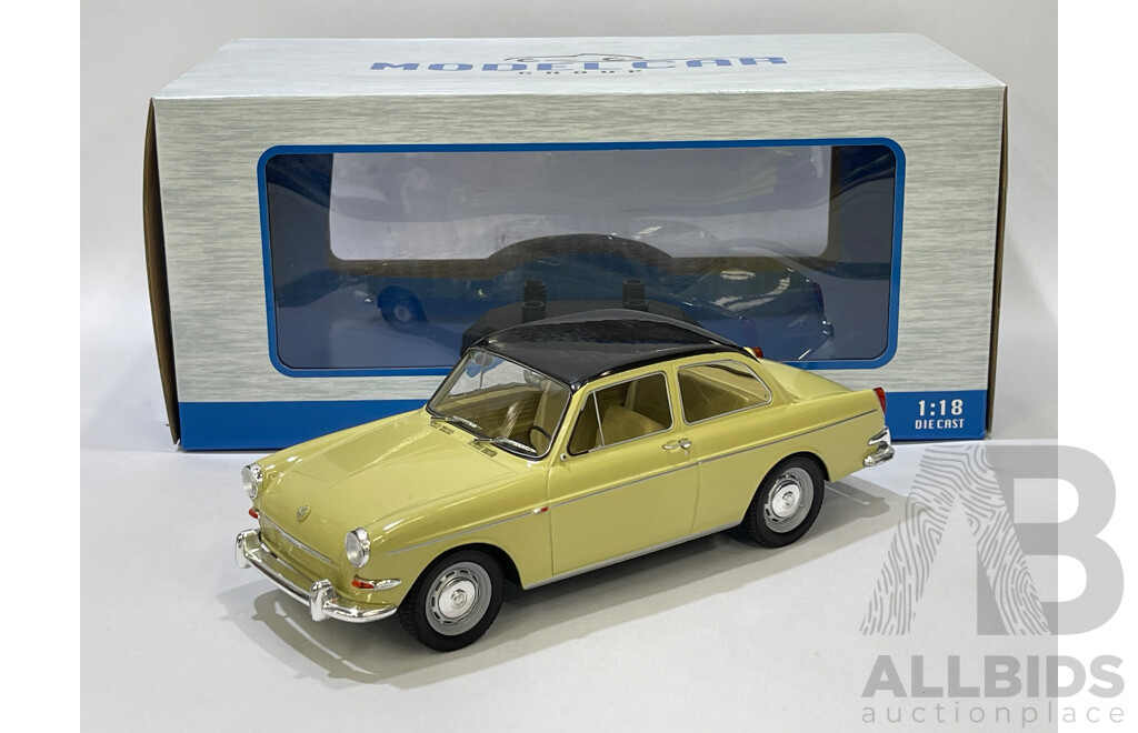 Model Car Group 1963 Volkswagen 1500S Typ 3  - 1/18 Scale