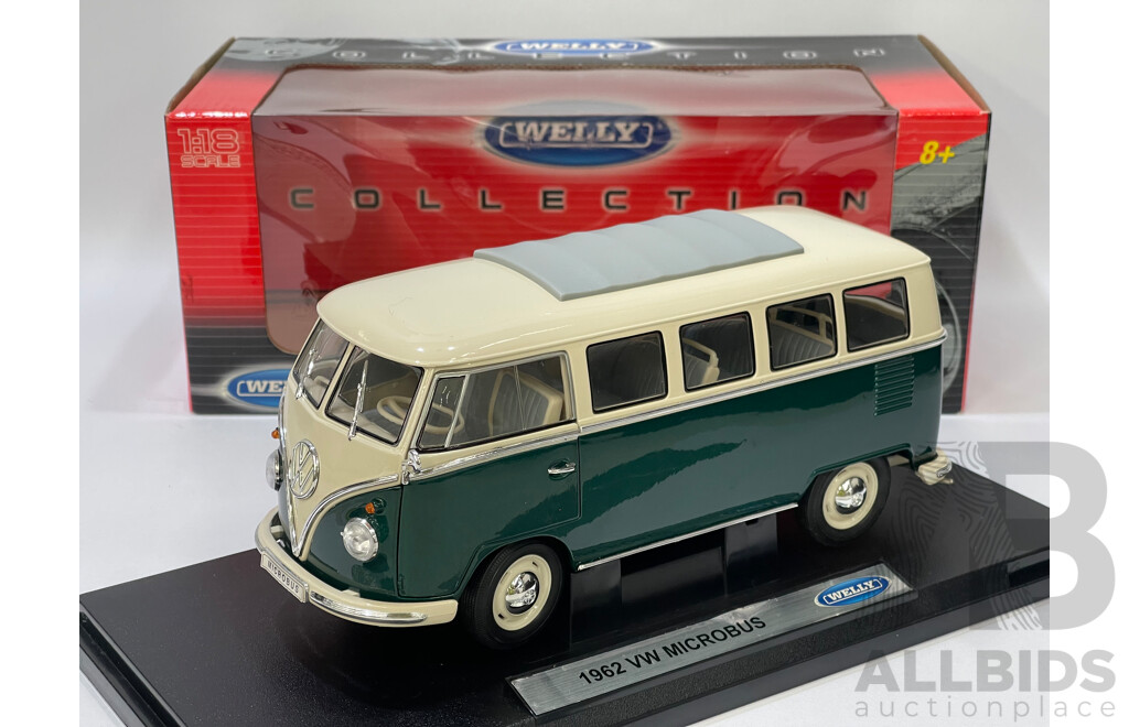 Welly Collections 1962 Volkswagen Microbus - 1/18 Scale