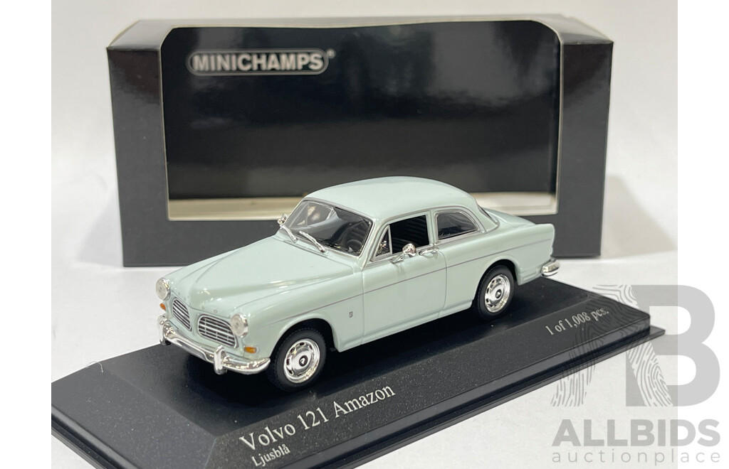 Minichamps 1966 Volvo 121 Amazon - 1/43 Scale