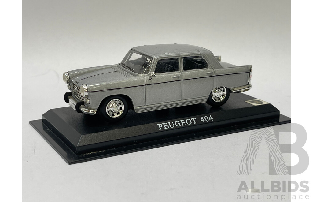 Del Prado Collection  1964 Peugeot 404  - 1/43 Scale