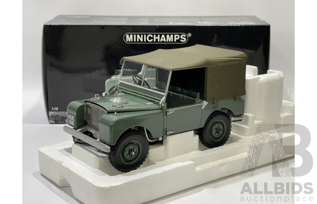 Minichamps 1948 Land Rover  - 1/18 Scale