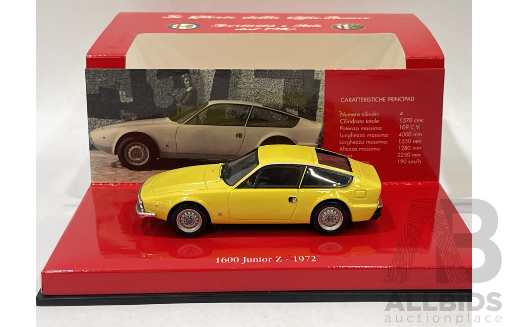 Minichamps 1972 Alfa Romeo 1600 Junior Z - 1/43 Scale