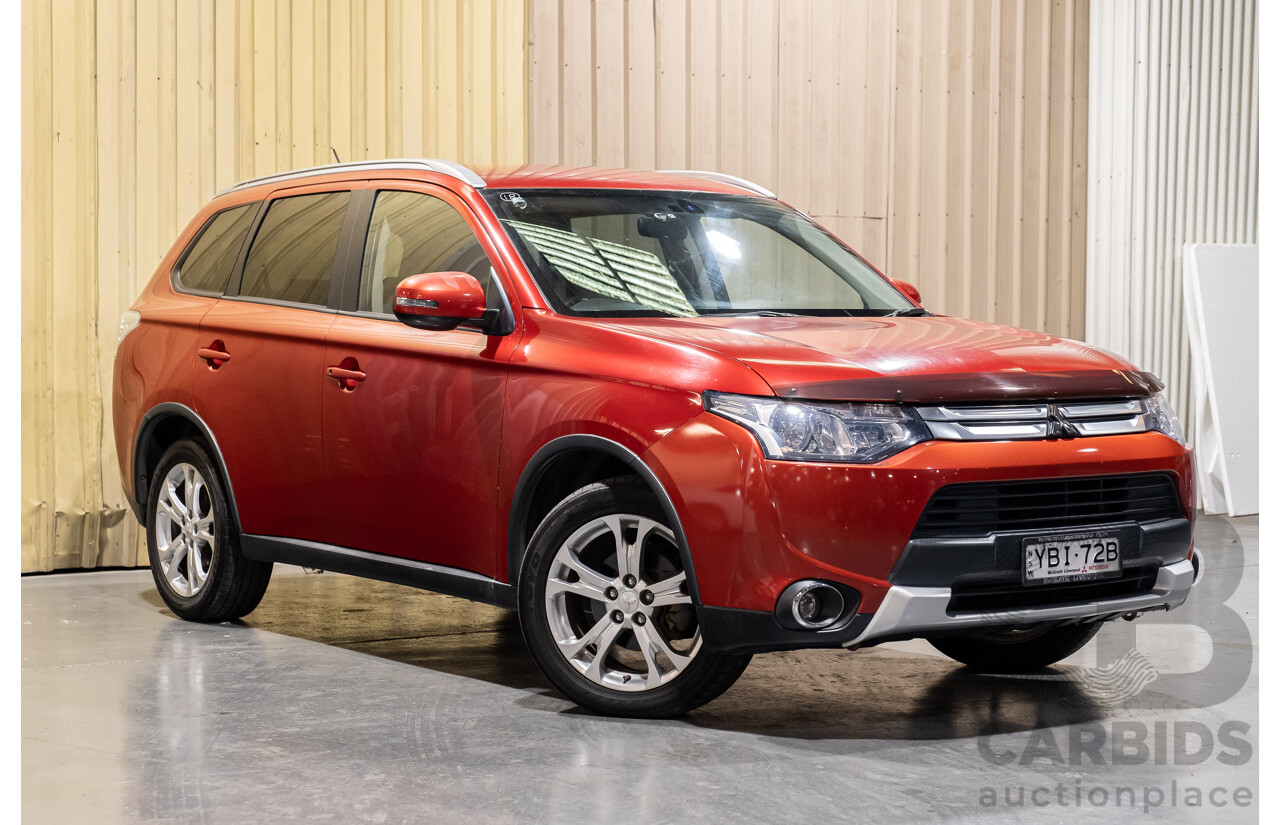 5/2014 Mitsubishi Outlander LS (4x4) ZJ MY14 4d Wagon Red Turbo Diesel 2.3L - 7 Seater