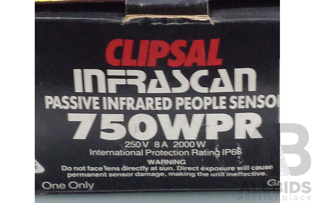 Infrascan by Clipsal Passive Infrared People Sensor - Brand New