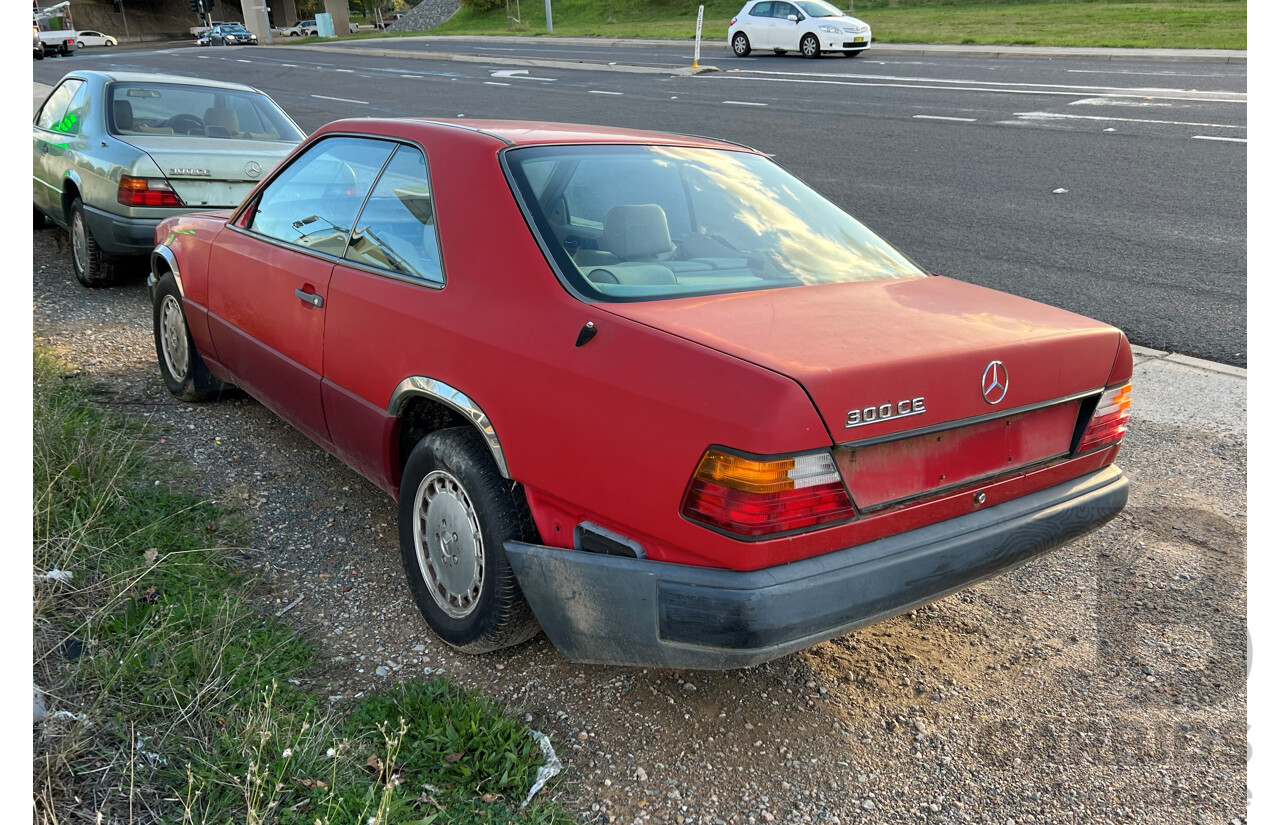 12/1988 Mercedes-Benz 300 CE C124 2d Coupe Red 3.0L