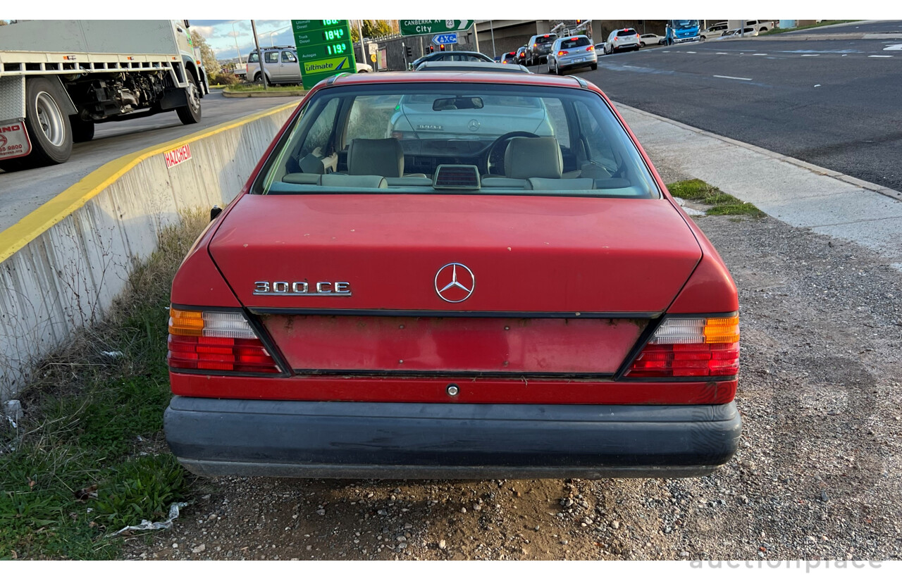 12/1988 Mercedes-Benz 300 CE C124 2d Coupe Red 3.0L