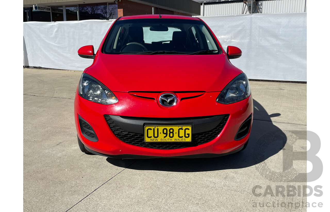 10/2013 Mazda Mazda2 NEO Sport DE MY14 5d Hatchback Red 1.5L