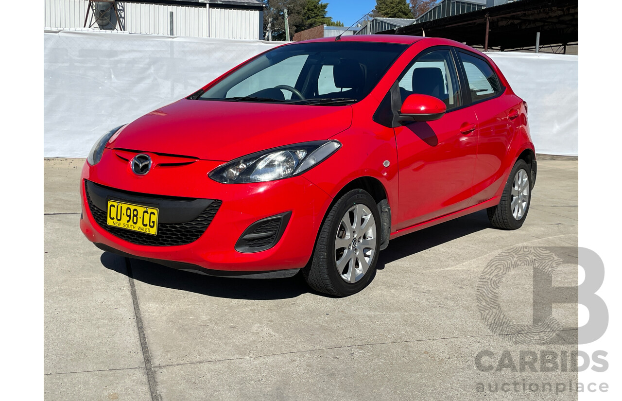 10/2013 Mazda Mazda2 NEO Sport DE MY14 5d Hatchback Red 1.5L