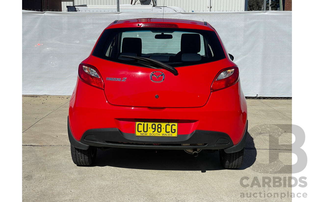 10/2013 Mazda Mazda2 NEO Sport DE MY14 5d Hatchback Red 1.5L