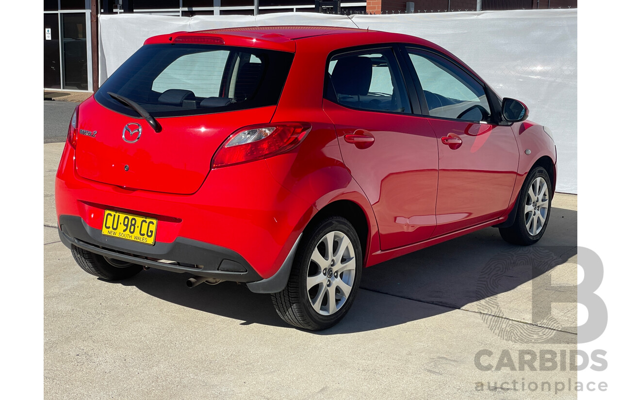 10/2013 Mazda Mazda2 NEO Sport DE MY14 5d Hatchback Red 1.5L