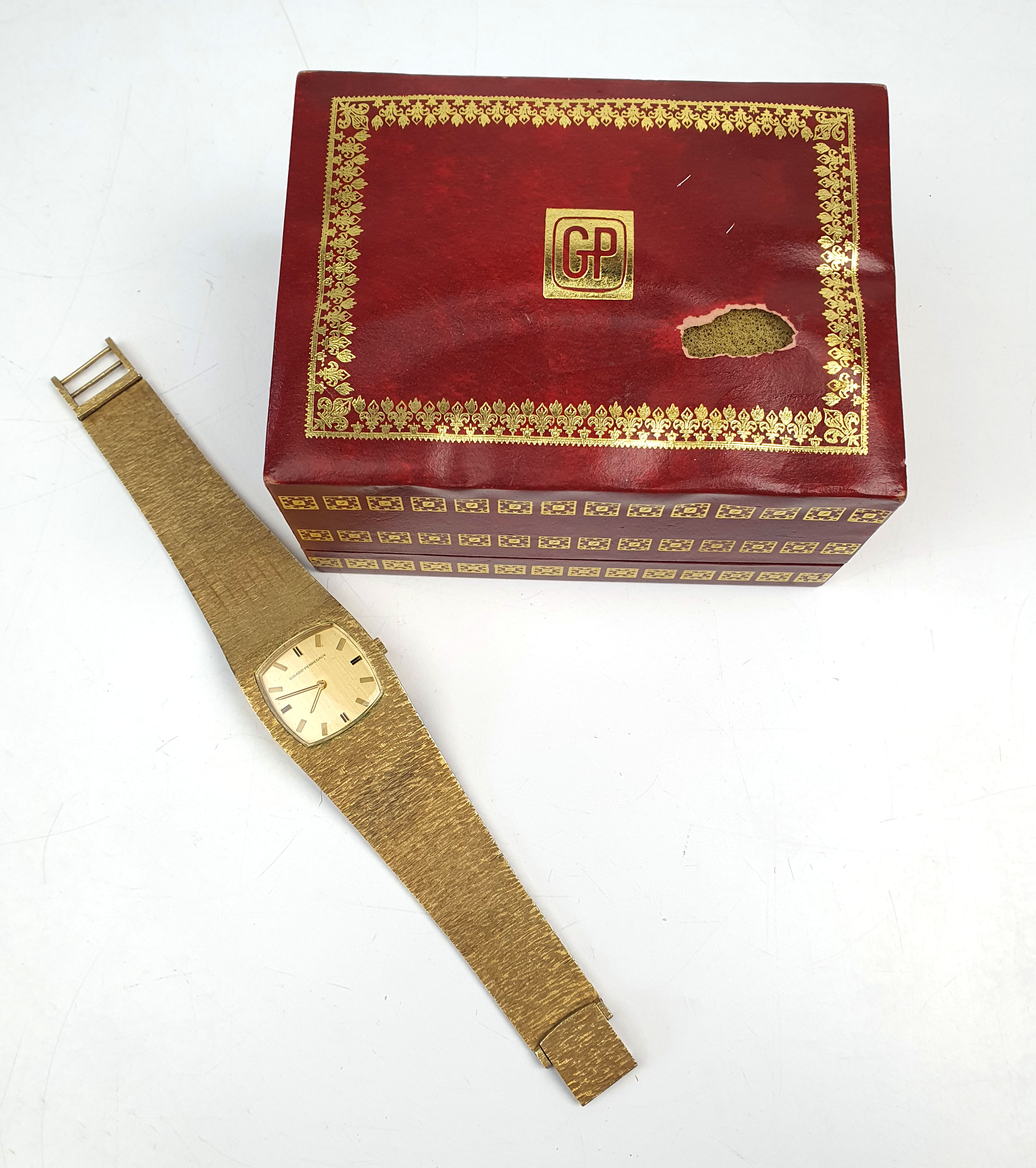 Girard perregaux 2024 gold watch vintage