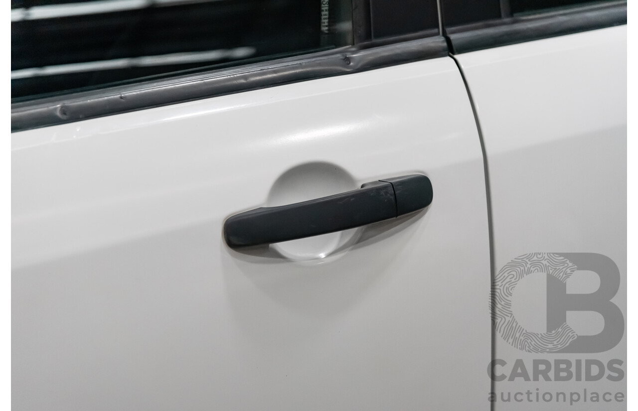 3/2017 Mazda Bt50 XT (4x4)  Dual Cab Utility White 3.2L Turbo Diesel