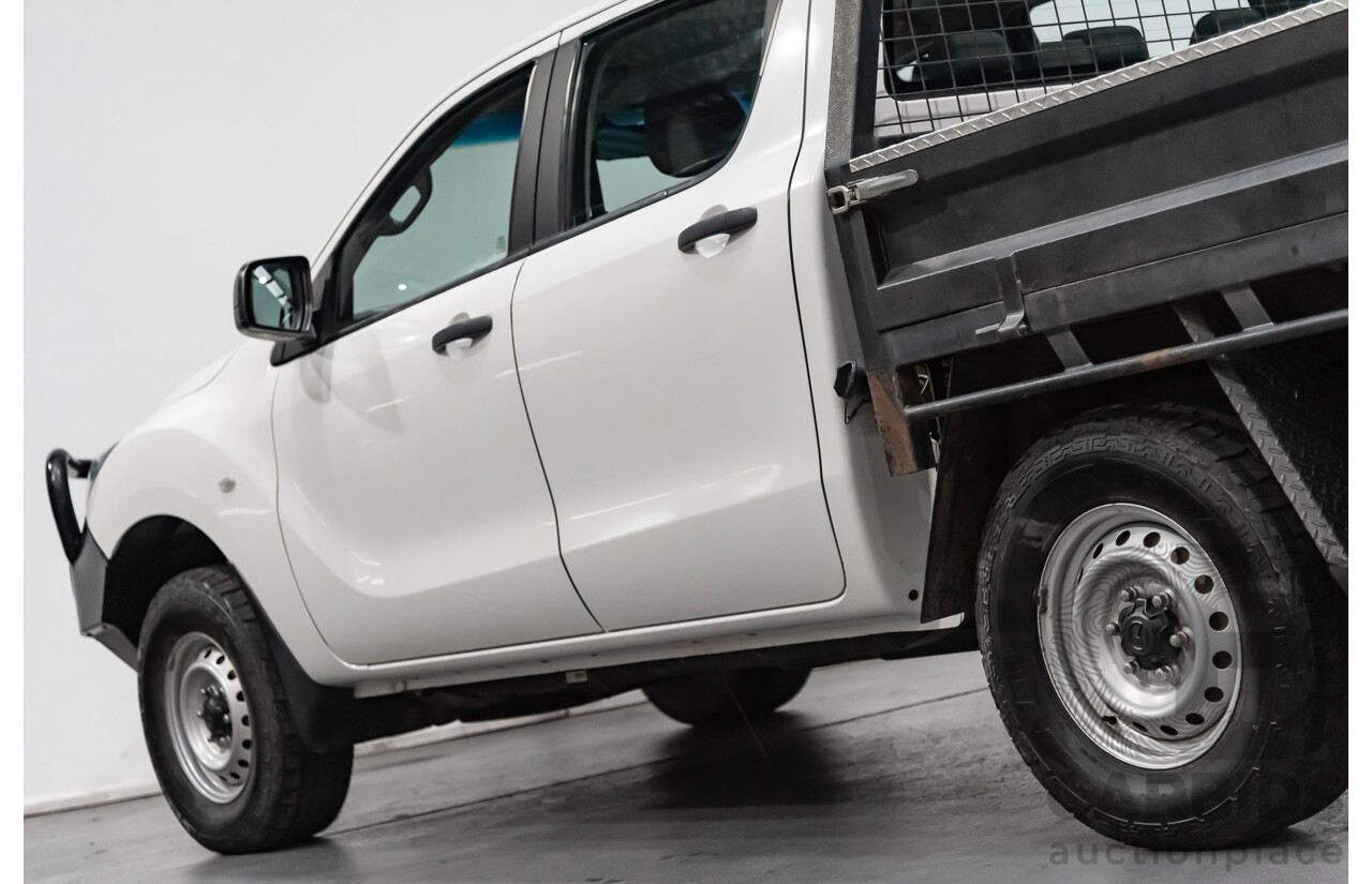 3/2017 Mazda Bt50 XT (4x4)  Dual Cab Utility White 3.2L Turbo Diesel