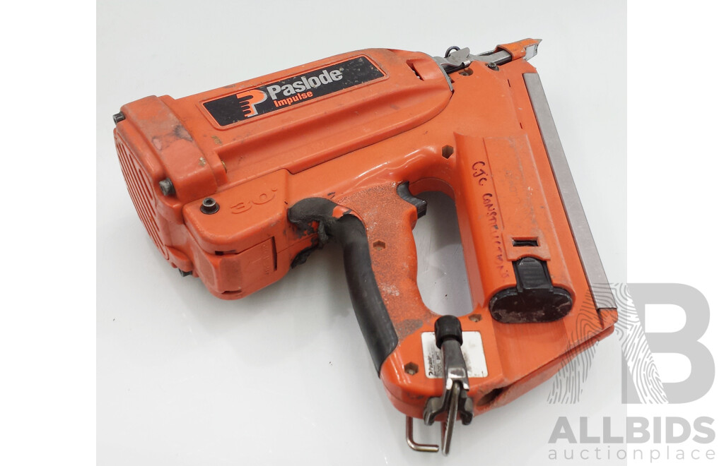 Paslode Impulse IMCT Cordless Utility Framing Nailer