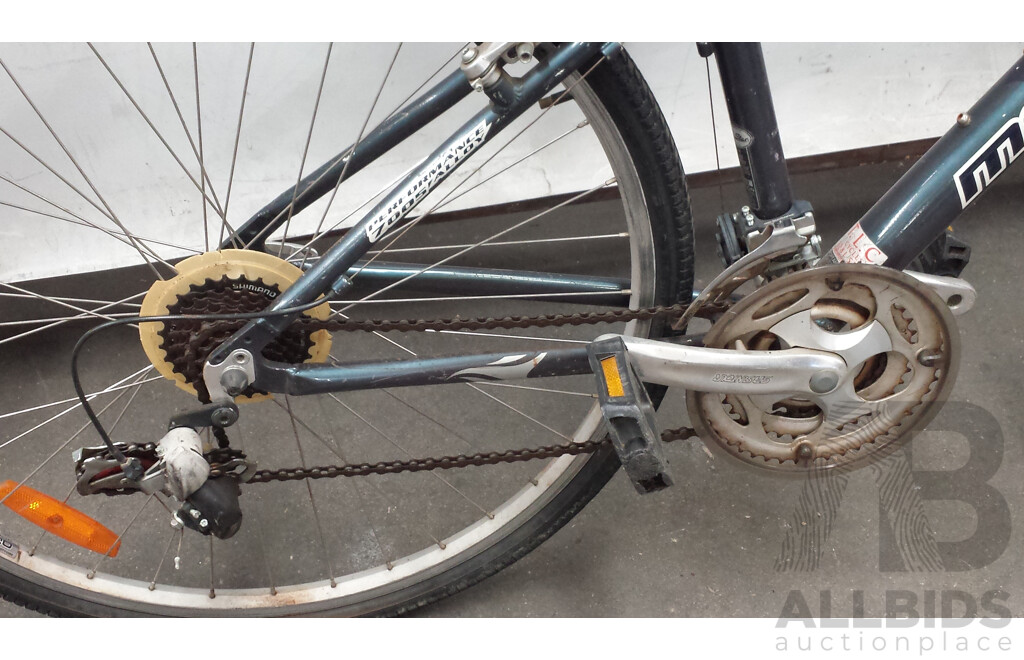 Malvern Star Bayside 16 Inch Front Suspension Hybrid Bike
