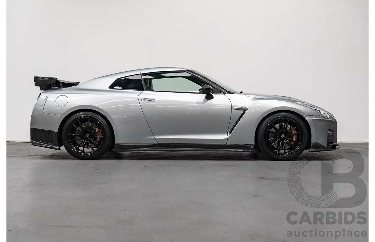 7/2008 Nissan GT-R Premium R35 2d Coupe Kab Super Silver Twin Turbo 3.8L - Import