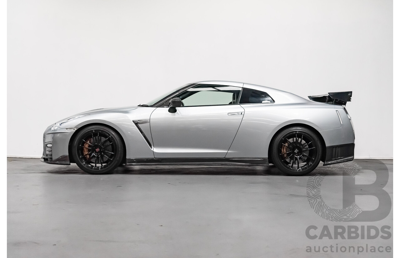 7/2008 Nissan GT-R Premium R35 2d Coupe Kab Super Silver Twin Turbo 3.8L - Import