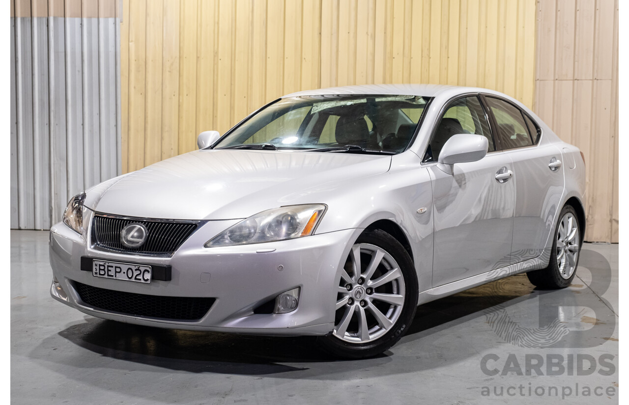 10/2007 Lexus IS250 Sports Luxury GSE20R 4d Sedan Silver 2.5L