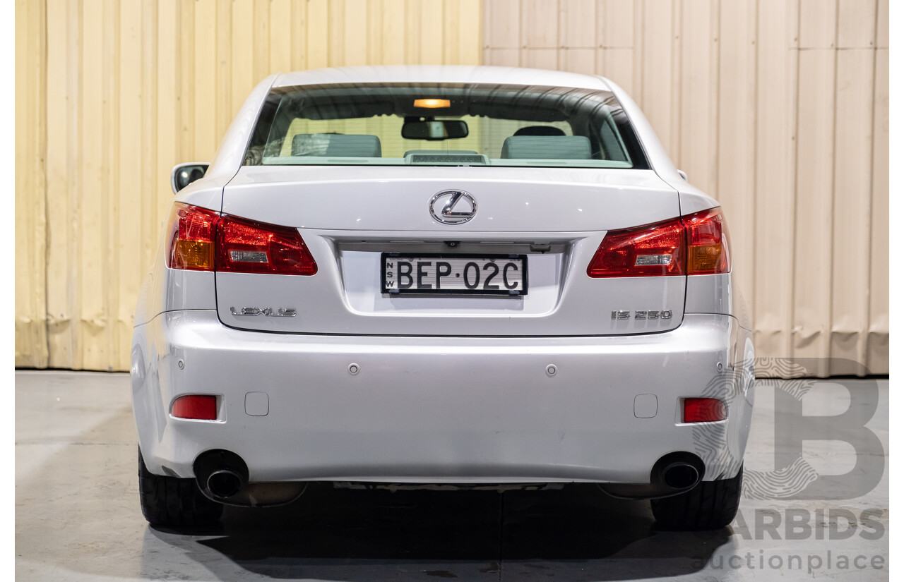 10/2007 Lexus IS250 Sports Luxury GSE20R 4d Sedan Silver 2.5L