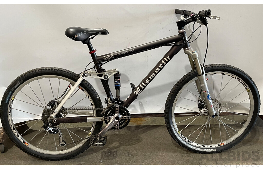 Ellsworth Truth 24 Speed Mountain Bike