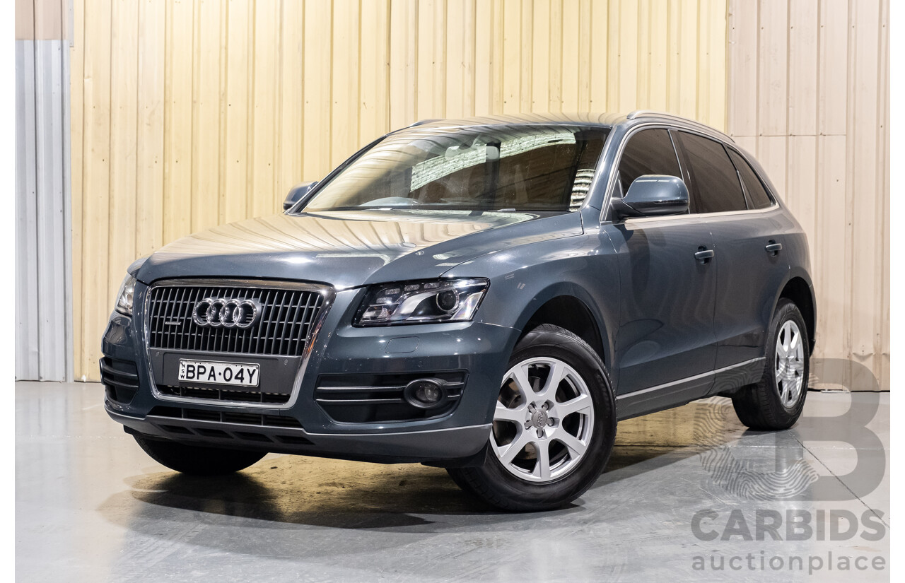 4/2011 Audi Q5 2.0 TFSI Quattro (AWD) 8R MY11 4d Wagon Metallic Grey Turbo 2.0L