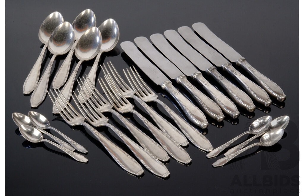 Early to Mid 20th Century BR Henneberg .900 Silver  Cultery Service, 23 Peices