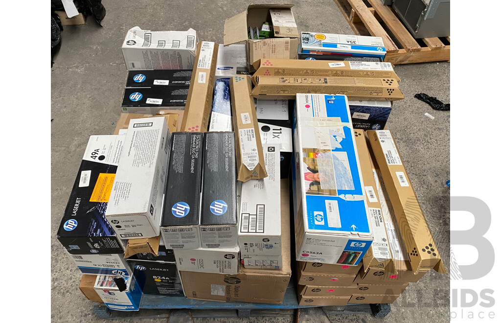 Pallet Lot of Assorted Printer Cartidges & Toners