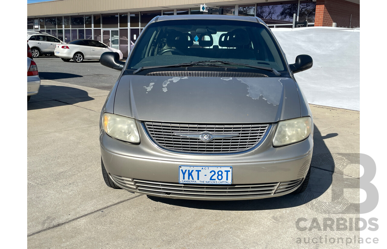 5/2003 Chrysler Grand Voyager SE RG 4d Wagon Gold 3.3L