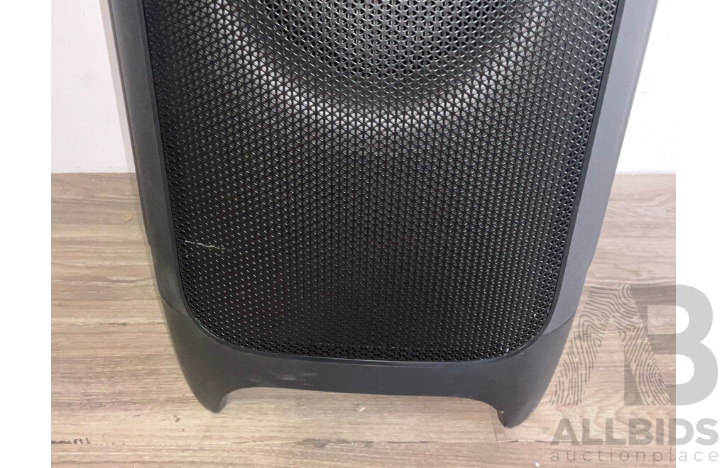 JBL PARTYBOX 1000 Bluetooth Portable Party Speaker with Pad & Lights - ORP $1,499.00