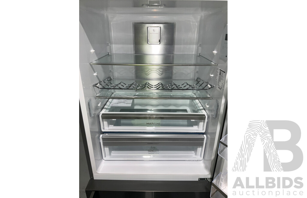 ELECTROLUX EHP 496 LTR 2 DOOR B/ MOUNT FREEZER - ORP $4149.00