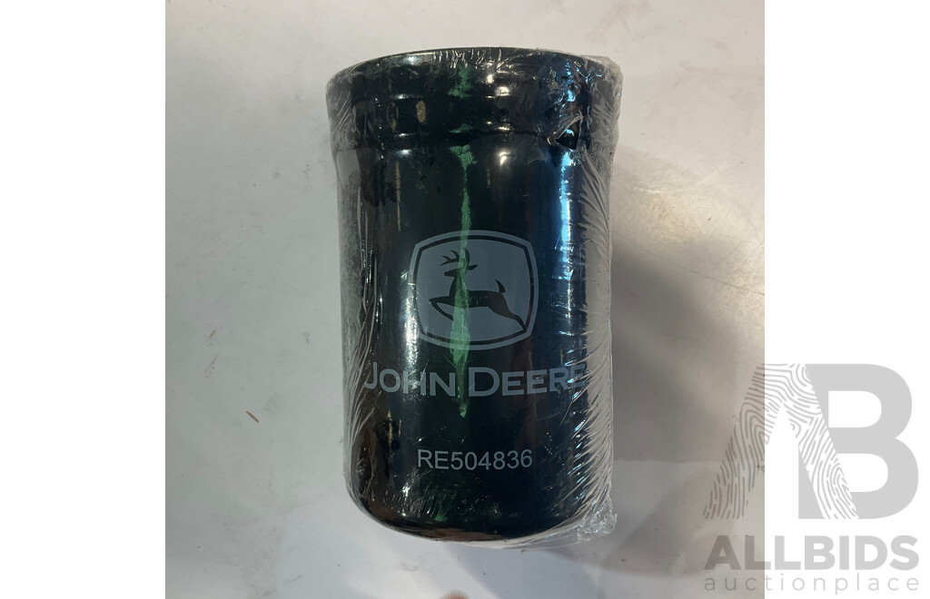 JOHN DEERE Oil Filter (RE504836)x2 & (8980756761) - Lot of 3 - Estimated Total ORP $152.40