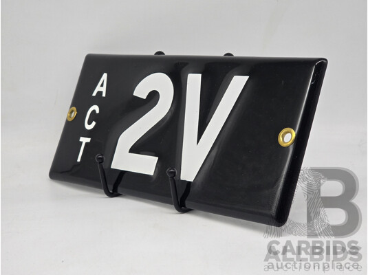 ACT Two Character Alpha Numeric Number Plate - 2V