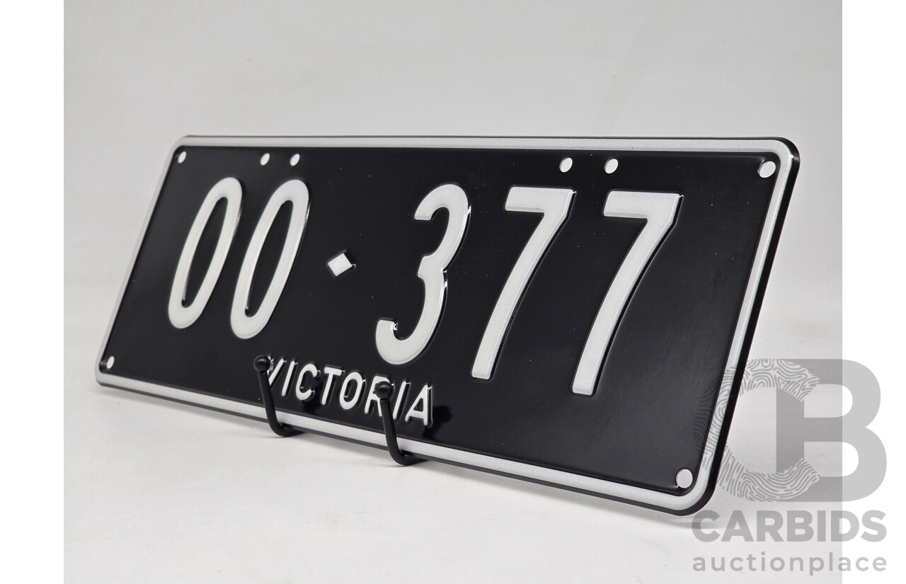 Victorian VIC Custom 5 - Character Alpha/Numeric Number Plate OO.377