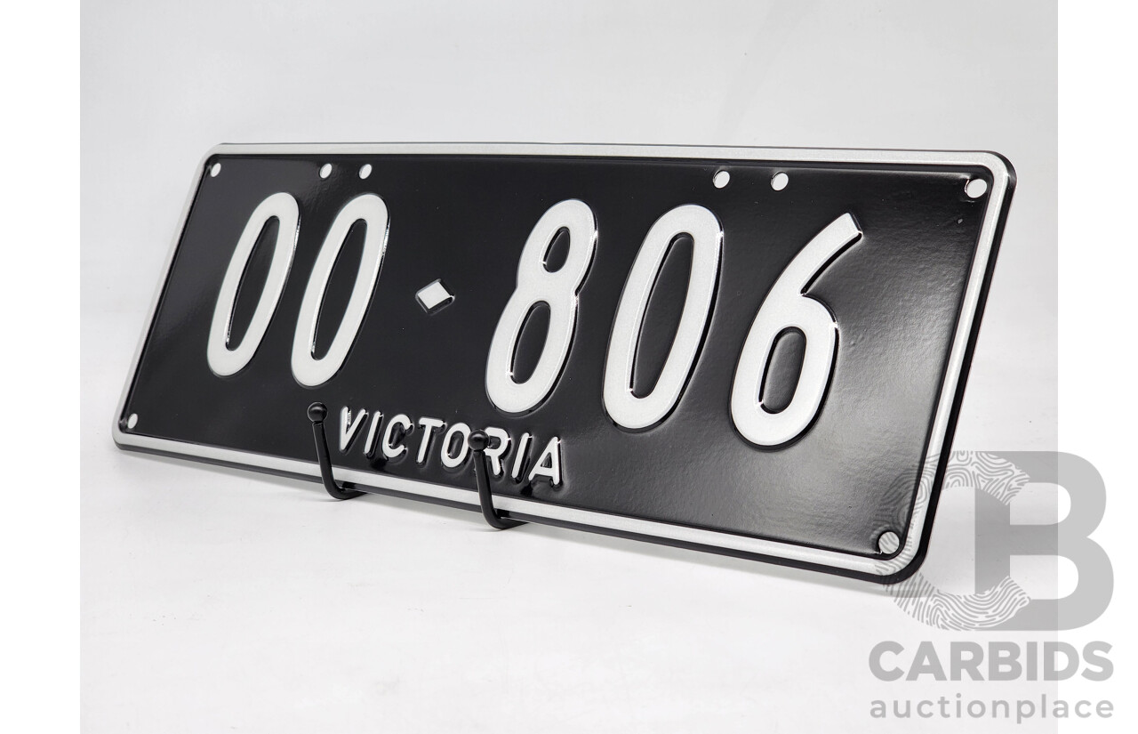 Victorian VIC Custom 5 - Digit Number Plate 00.806