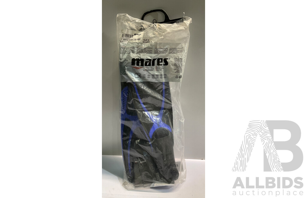 MARES (410332-SABBL038) Fins Wave FF Blue/black (Size US 6-7) - ORP $90.00