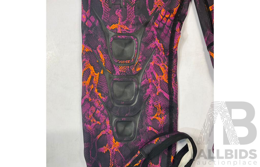 HUNT MASTER  Huntress Wetsuit 1.5mm - Pink Camo - Size 5 (L) -  ORP $399.00