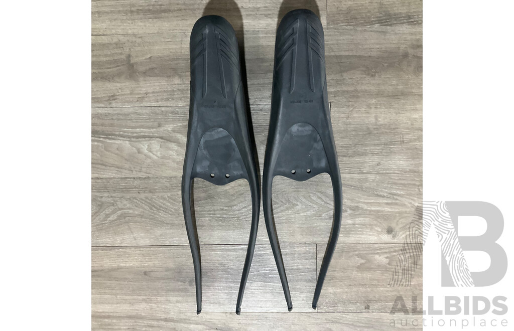 MARES Pure Instinct Razor Foot Pocket (47-48) - ORP $159.00