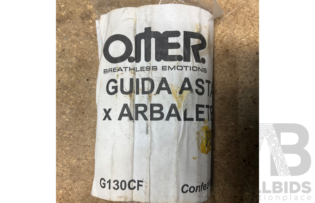 OMER Adhesive Shaft Guide for Speargun (130cm) - Lof of 7 - Estimated Total ORP $150.00