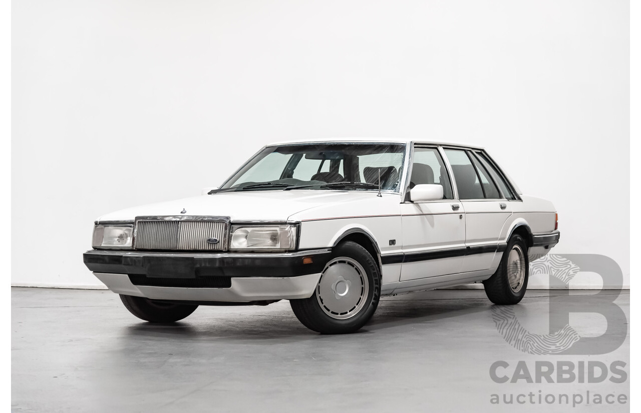 9/1987 Ford LTD  FE 4d Sedan White 4.0L