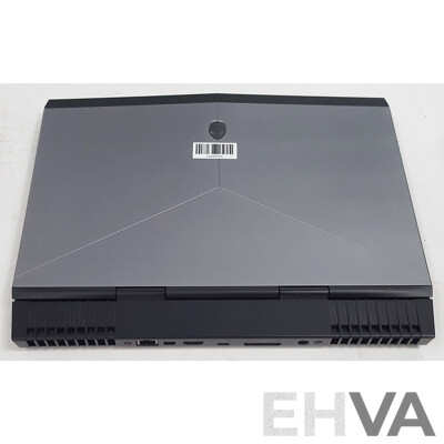 Dell Alienware 13 R3 Intel Core i7 (7700HQ) 2.80GHz-3.80GHz 4-Core CPU 13-Inch Gaming Laptop