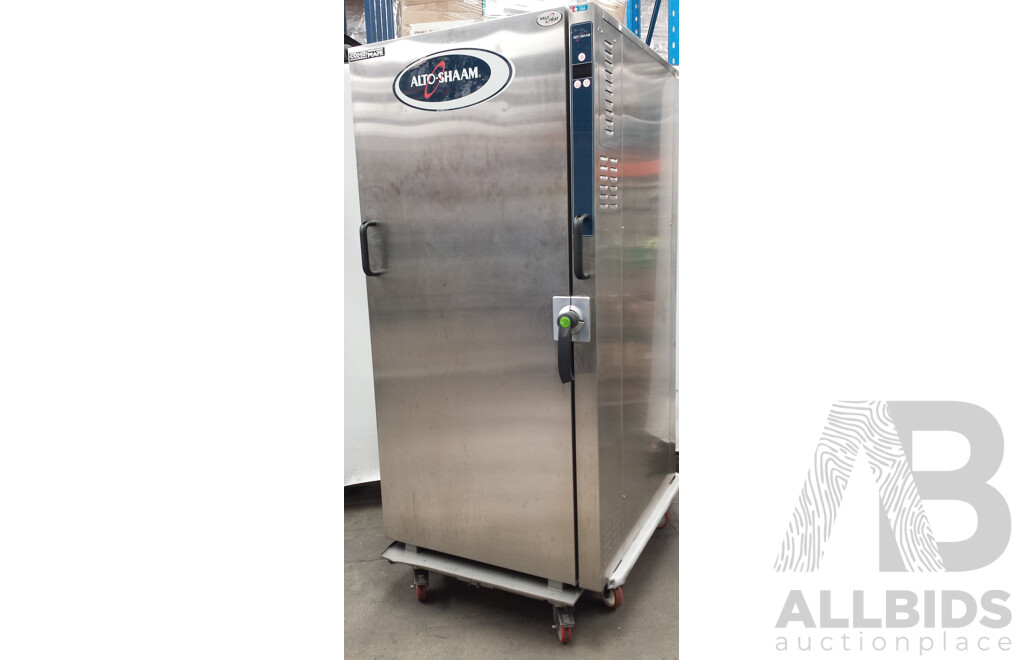 Alto-Shaam Mobile Roll-in Combimate Halo Heat Holding Cabinet with Mobile Stainless Steel Plate Cart