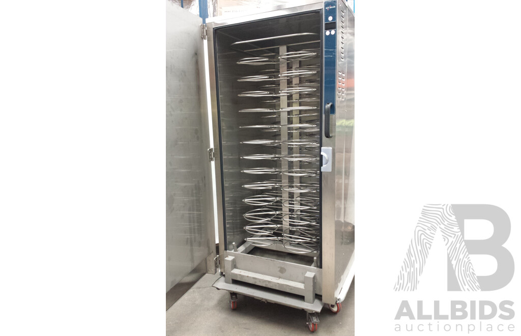 Alto-Shaam Mobile Roll-in Combimate Halo Heat Holding Cabinet with Mobile Stainless Steel Plate Cart