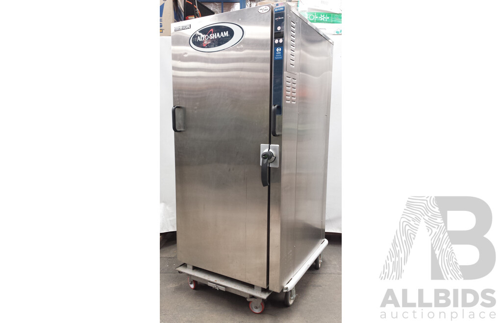 Alto-Shaam Mobile Roll-in Combimate Halo Heat Holding Cabinet with Mobile Stainless Steel Plate Cart