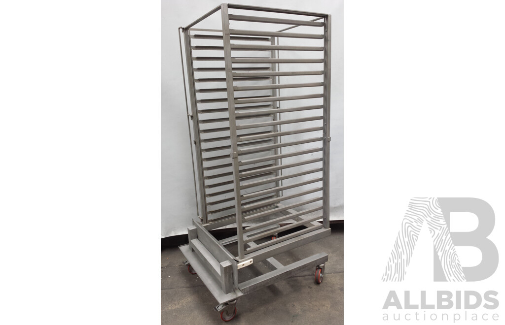 Alto-Shaam Mobile Roll-in Combimate Halo Heat Holding Cabinet with Mobile Stainless Steel Tray Cart